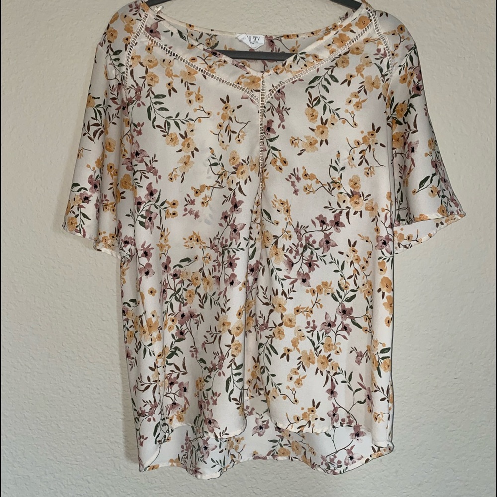 Women’s Blouse
